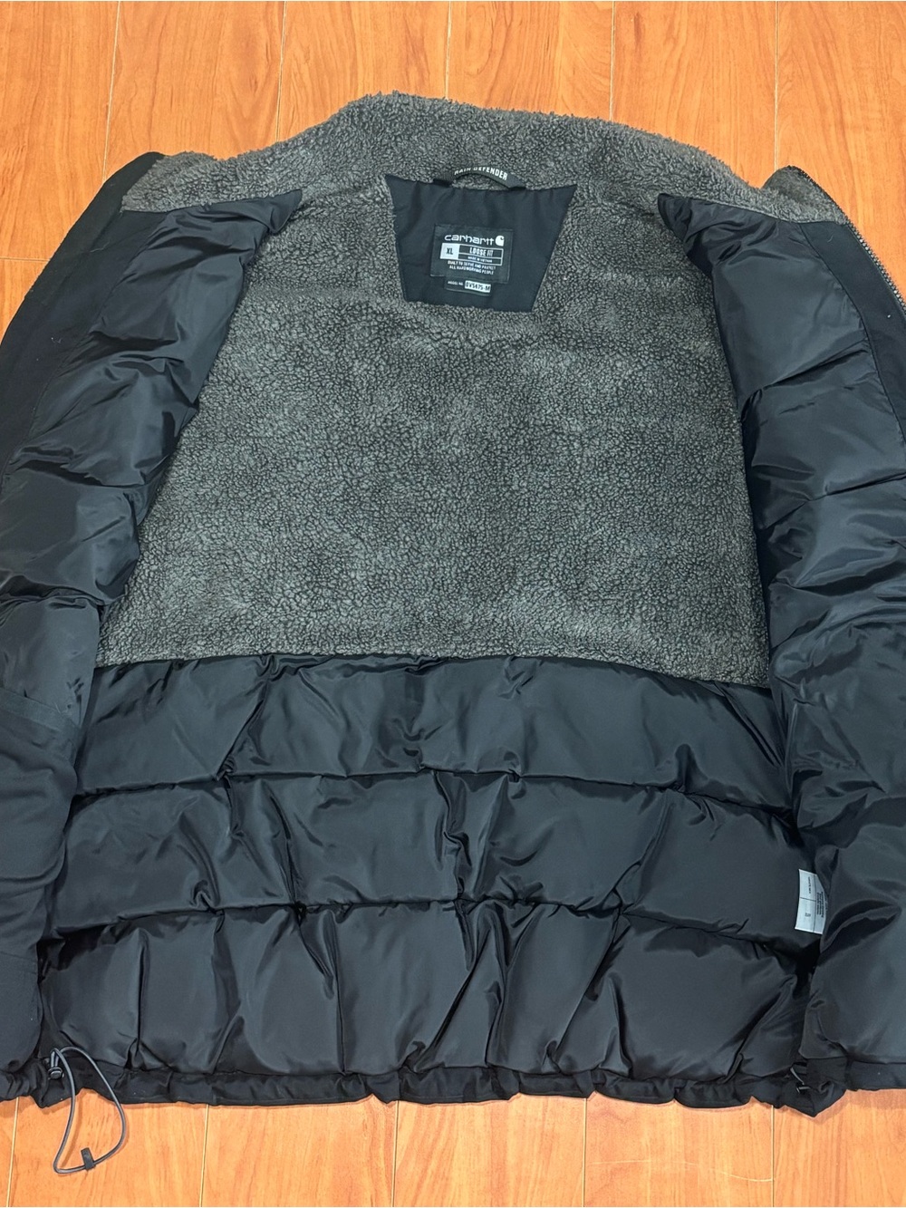 Carhartt Montana Insulated Puffer Vest Black Sherpa Lined Mens XL - Picture 3 of 7